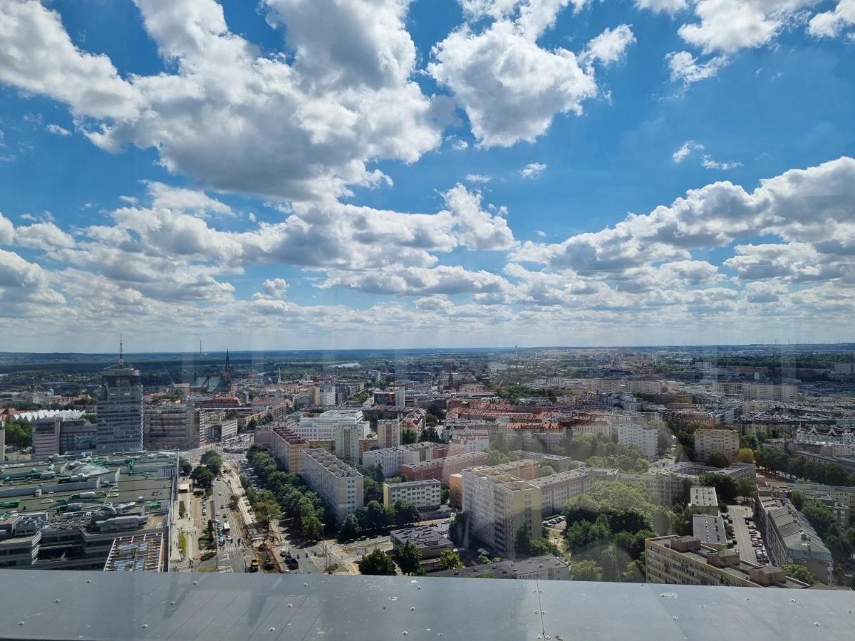 Jbhotels Apartament Comfort Hanza Tower Szczecin Bagian luar foto